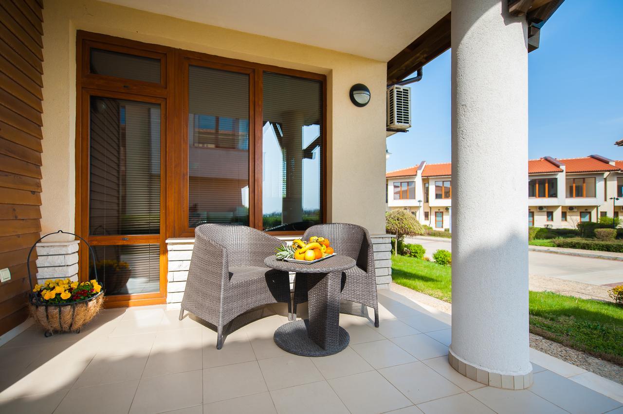 Lighthouse Apartments And Villas Balčik Exteriér fotografie