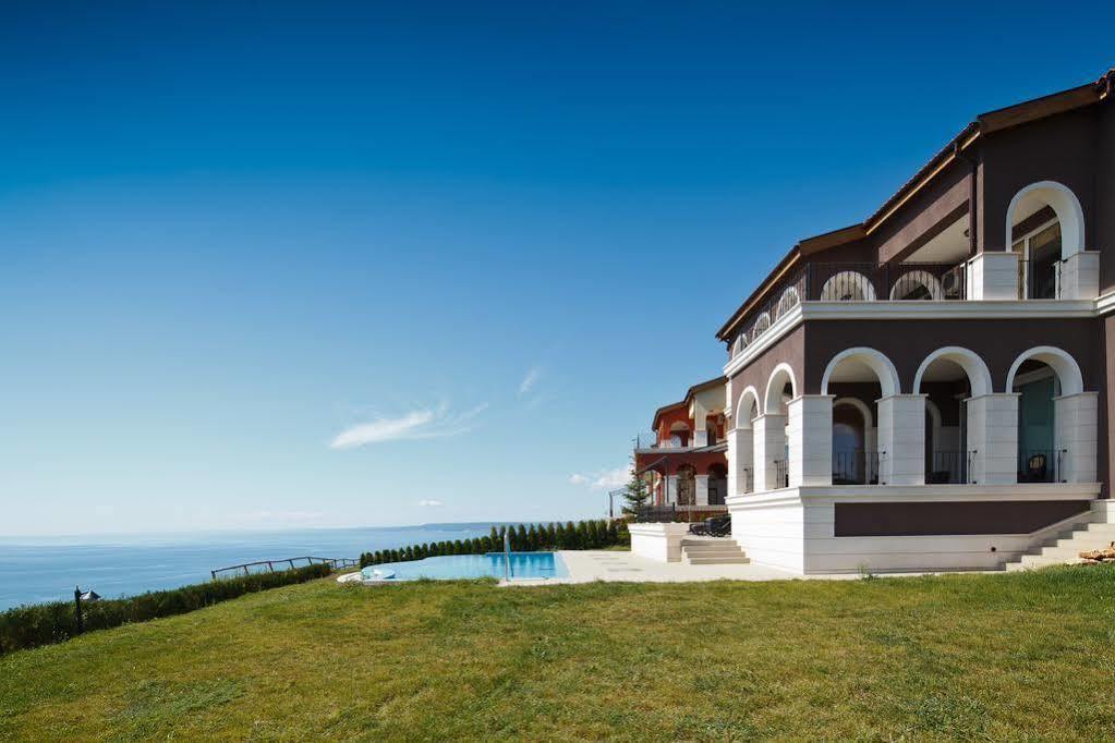 Lighthouse Apartments And Villas Balčik Exteriér fotografie